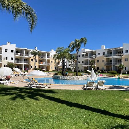 Vila Praia 7 - Beach & Pool Apartment ألفور المظهر الخارجي الصورة